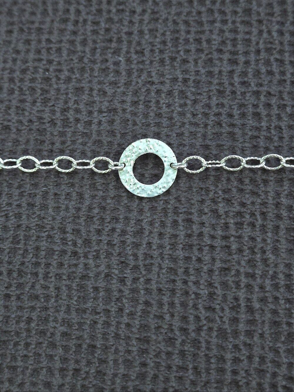 Silver🤍 Stationary Open Circles⭕️ Necklace - NWOT - Picture 13 of 15